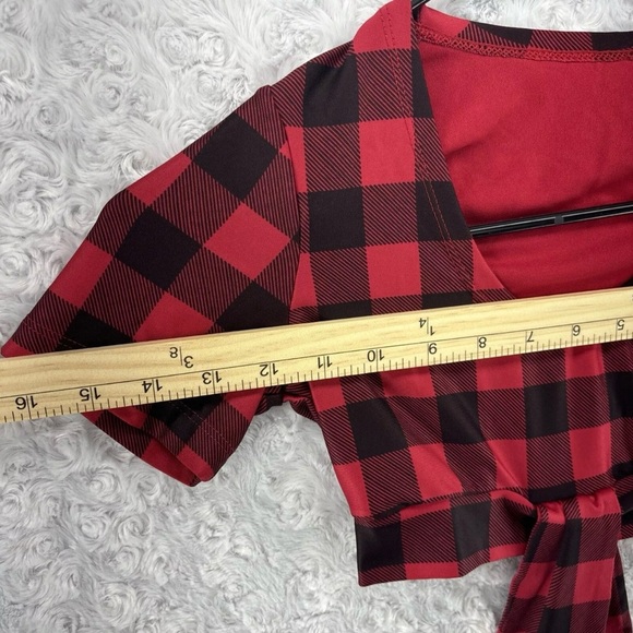 Waitressville Twin Peaks Red Plaid Crop Top Uniform Size XXS Halloween Cosplay - Picture 5 of 9